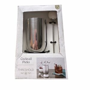 Threshold Silver Cocktail Picks Holder Set
White Marble Picks 7 Pc Set - New